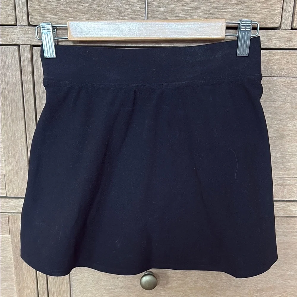NWOT Alo Black Athletic Skirt